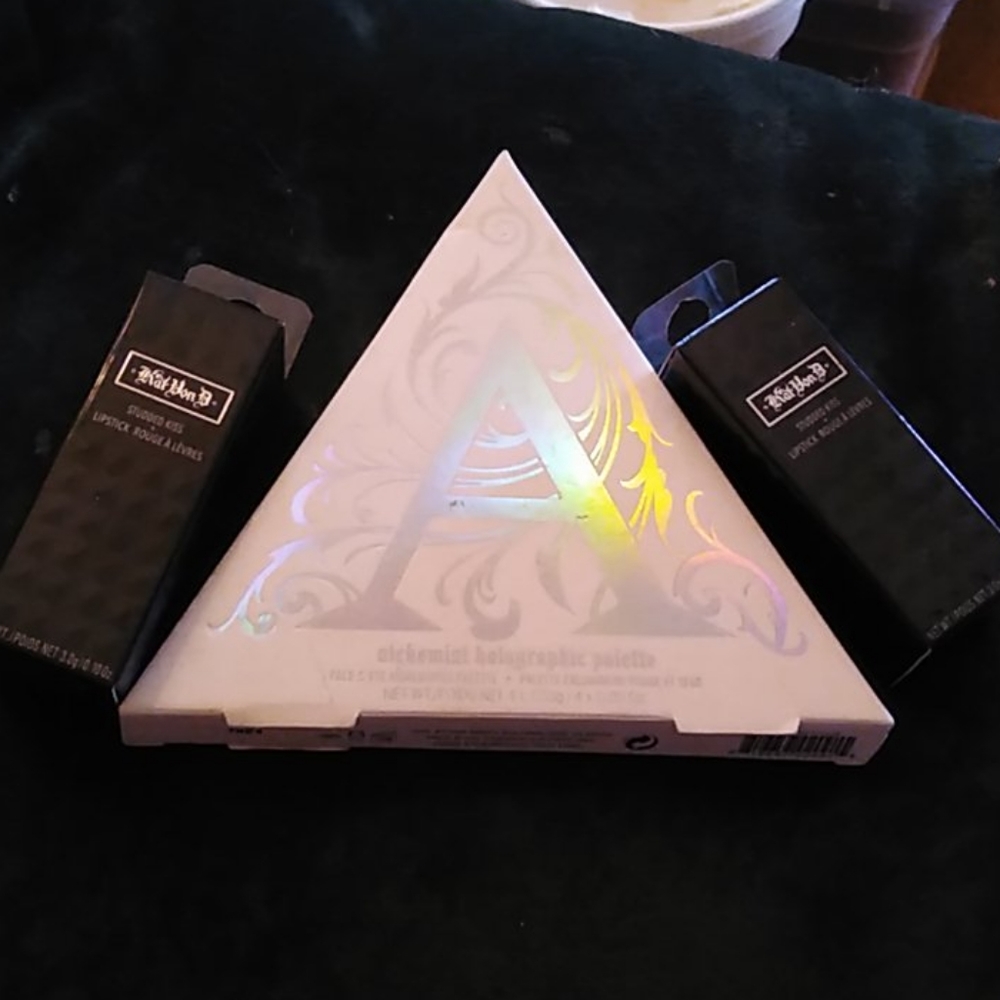 Kat Von D make up lot